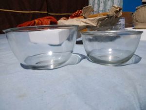 2 combo Glass Bowls