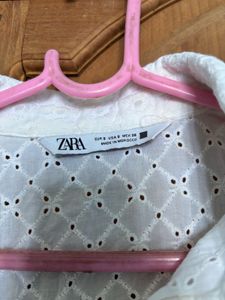 Zara White Embroidered Blouse