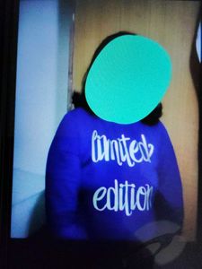 Sweat shirt