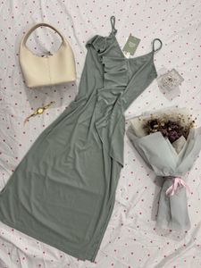 H&M Elegant Maxi Dress