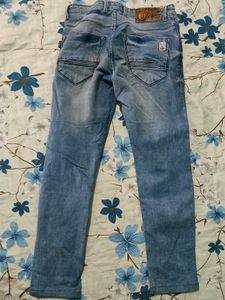 Light Wash Slim Fit Jeans