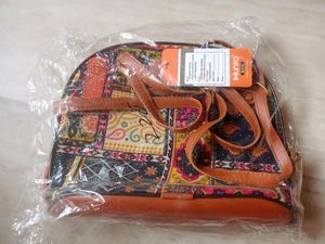 Sling bag