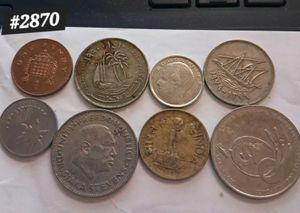 Collection of 8 vintage coins