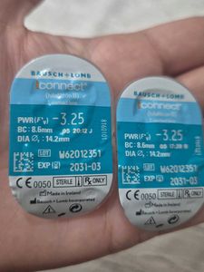 1pair of Bausch + Lomb iConnect Contact Lenses