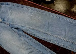 Urbanic Wide Leg Light Wash Jeans