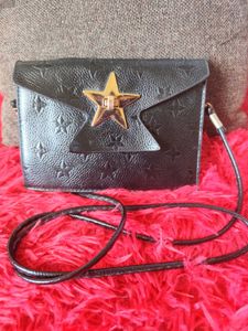 Chic Black Star Embellished phone/crossbody bag