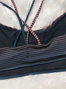 Lululemon Sports Bra L size