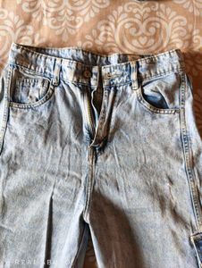 women ’s Cargo Jeans | Size 32 | Trendy &amp; Stylish