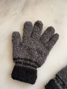 Cozy Gray Gloves