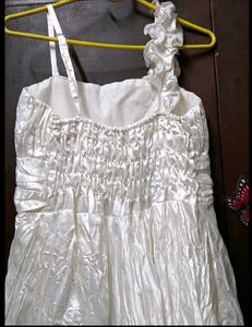 Elegant White Strapless Tiered Dress