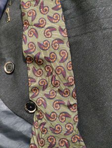 USA imported Designer Talbott Paisley Silk Tie