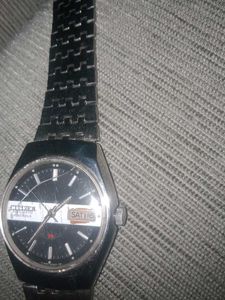 3 Vintage Watches Combo Sell