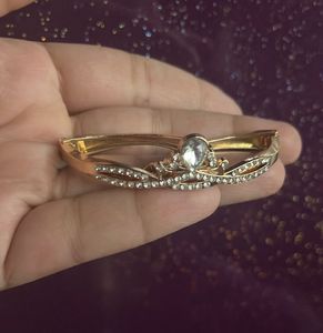 Sparkling Gold-Toned & Crystal Bracelet