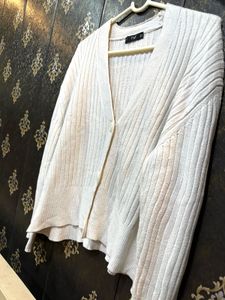 Cream Cardigan Sweater🦋❤️