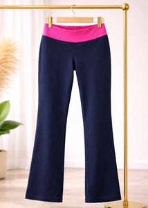 Nike Navy Blue Capri Pants