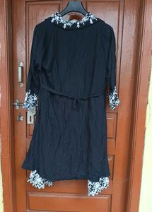 Elegant Black Kurta Set with White Embroidery