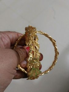 Very  Beautiful  Patla Type Bangles