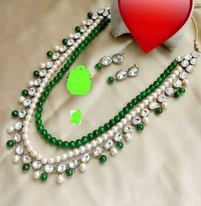 Elegant Green & Pearl Necklace Set
