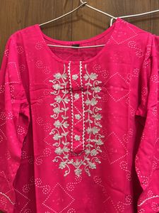 Beautiful Pink Chunri Print Kurta Set ❤️