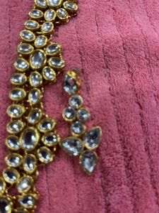 Stunning Kundan Necklace &amp; Earring Set