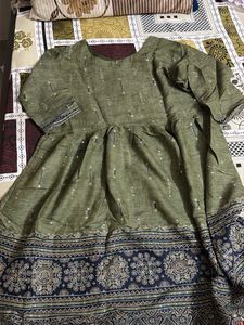 Elegant Olive Green Kurta with Embellishments
