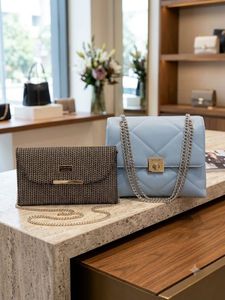 Designer Handbags - Chic & Stylish