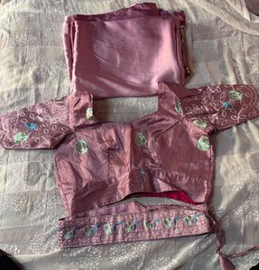2-shade Satin Saree with Blouse / Belt (women’s )