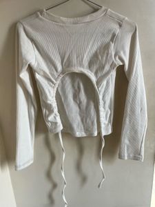 Ribbed White Long Sleeve Crop Top (Never Worn)