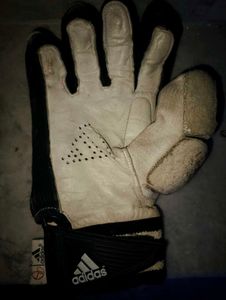 adidas Hand Gloves 🧤