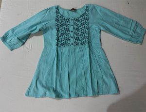 Pretty Embroidered Teal Short Kurta
