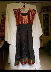 Elegant Black &amp; Gold Ethnic kurta