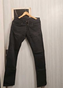 Black Slit Fit Men's Denim Jeans