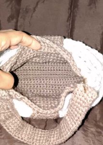 Crocheted Bow Shoulder Bag