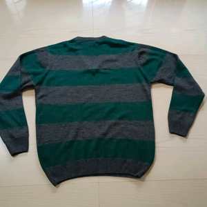 wooden pullover