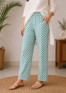 Stylish Zigzag Print Palazzo Pants