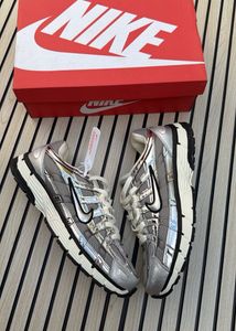 NIKE P 6000