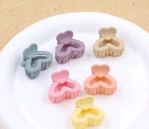 🎀Cute Pastel Hair Claw Clips🎀