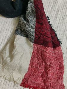 Stylish Plaid Scarf