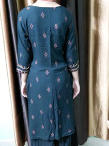 BLACK CLASSY WEAR KURTA