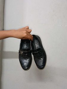 boys Black Loafers