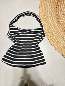 Halter neck top