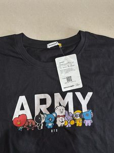 Black ARMY Graphic T-Shirt