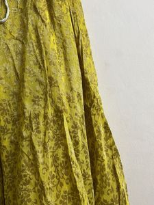 Mustard Sharara
