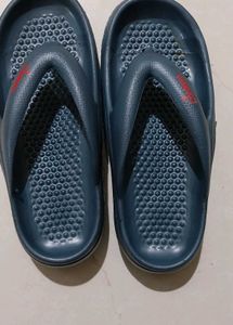 Contourm Recovery Flip Flops - Size 7