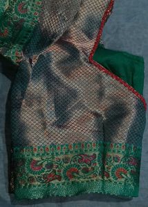 Elegent blouse partywear