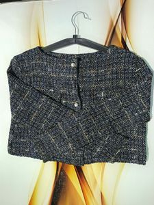 Chic Tweed Button-Up Jacket