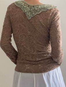 Lace Detailed Long Sleeve Top