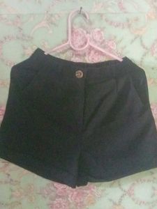 Stylish Black Shorts