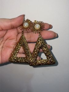 Gold Tone Triangle Drop Earrings with Pearl