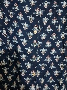Blue &amp; White Floral Print Kurti